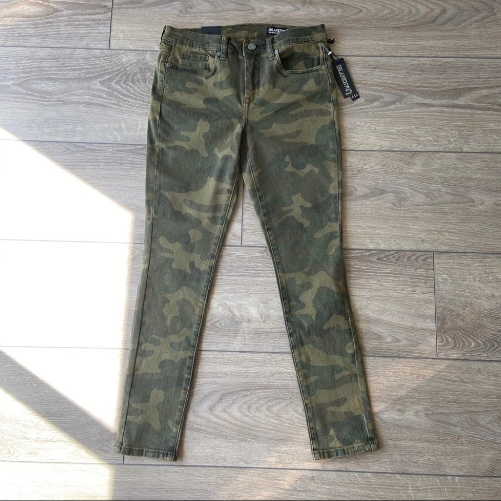NWT BlankNYC The Reade Crop Camouflage Skinny Jean - Picture 4 of 13